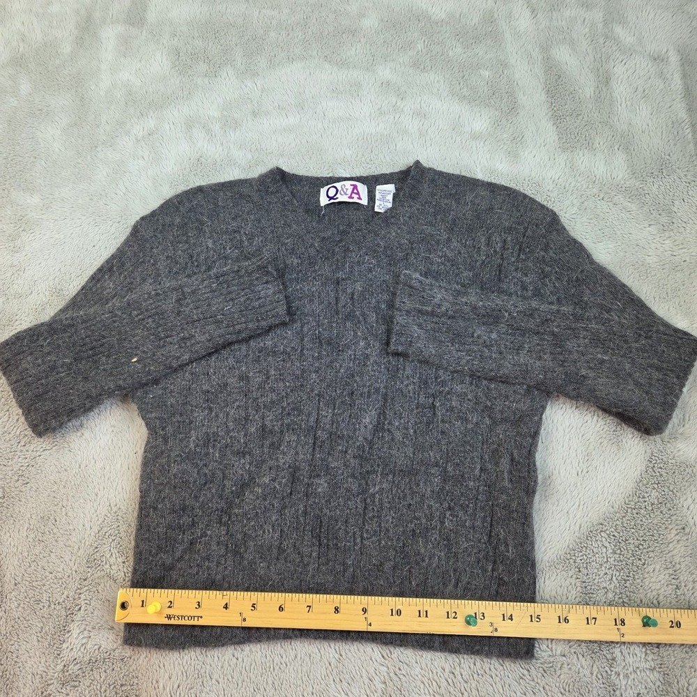 Q&A Lambswool Angora Sweater Womens L V-Neck‎ Fuzzy Knit Pullover Charcoal Gray